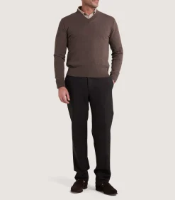 Men's Ensay British Outdoor V Neck Jumper in Oak