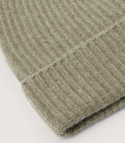 Unisex Ribbed Cashmere Beanie in Sage